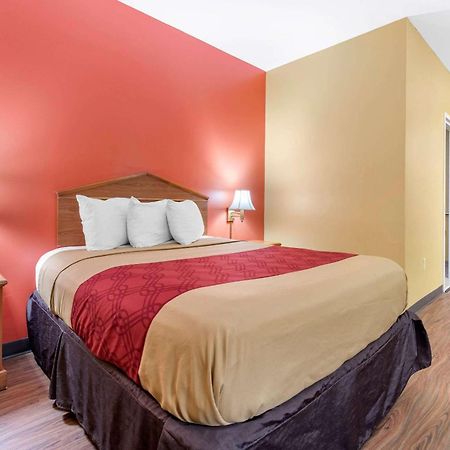 Econo Lodge Louisville Airport Eksteriør billede
