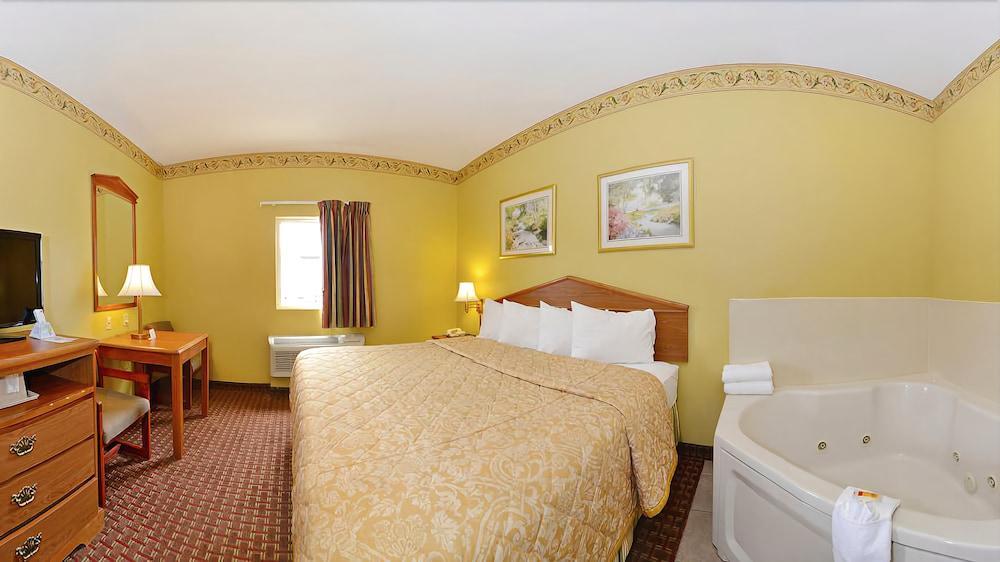 Econo Lodge Louisville Airport Eksteriør billede