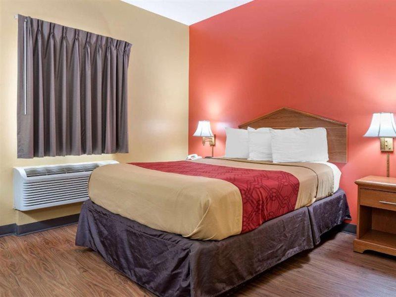 Econo Lodge Louisville Airport Eksteriør billede