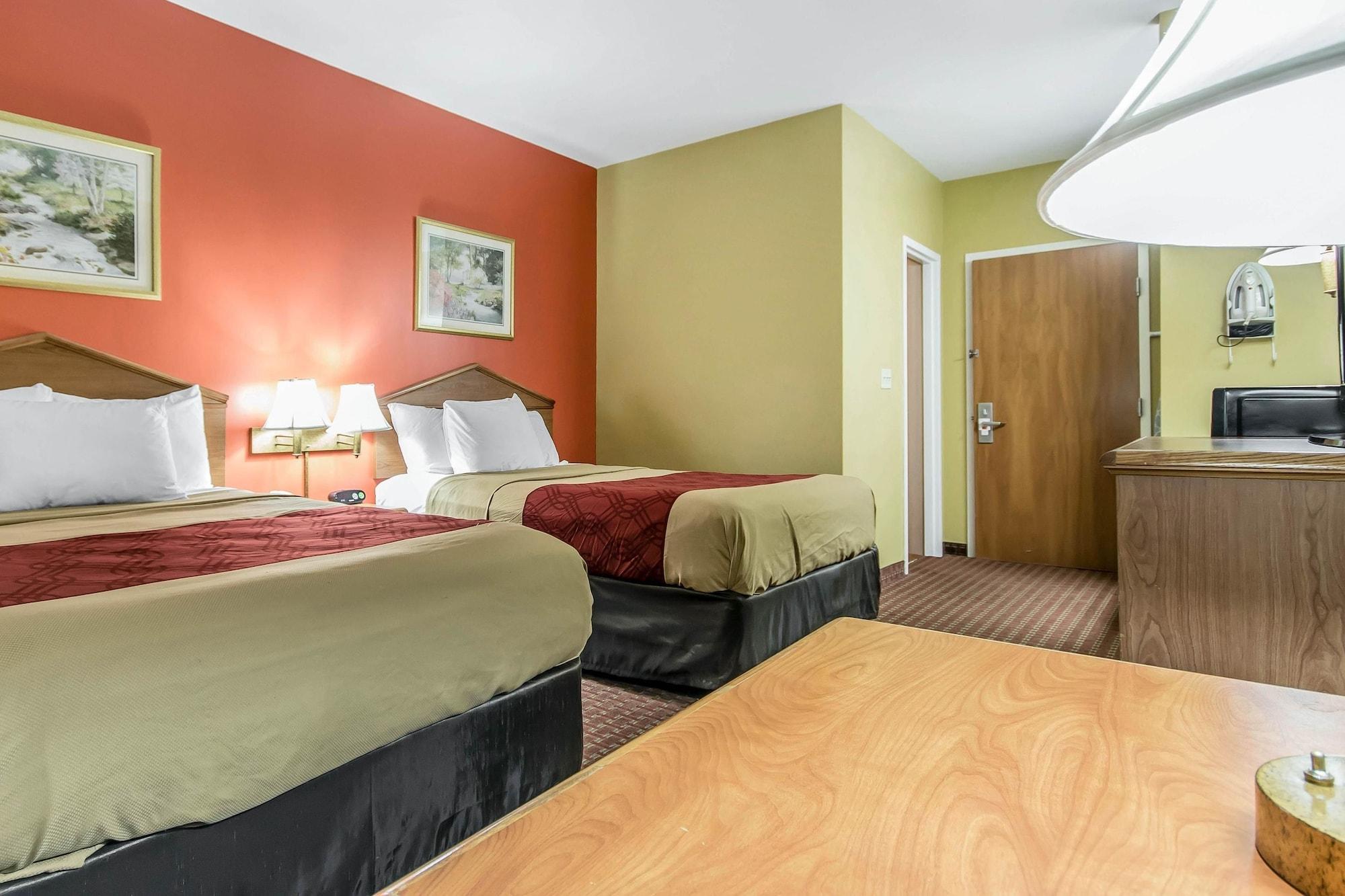 Econo Lodge Louisville Airport Eksteriør billede
